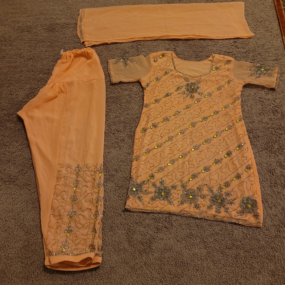 3 pieces Indian clothes suits embroidery with beads peach colors shafun fabric.